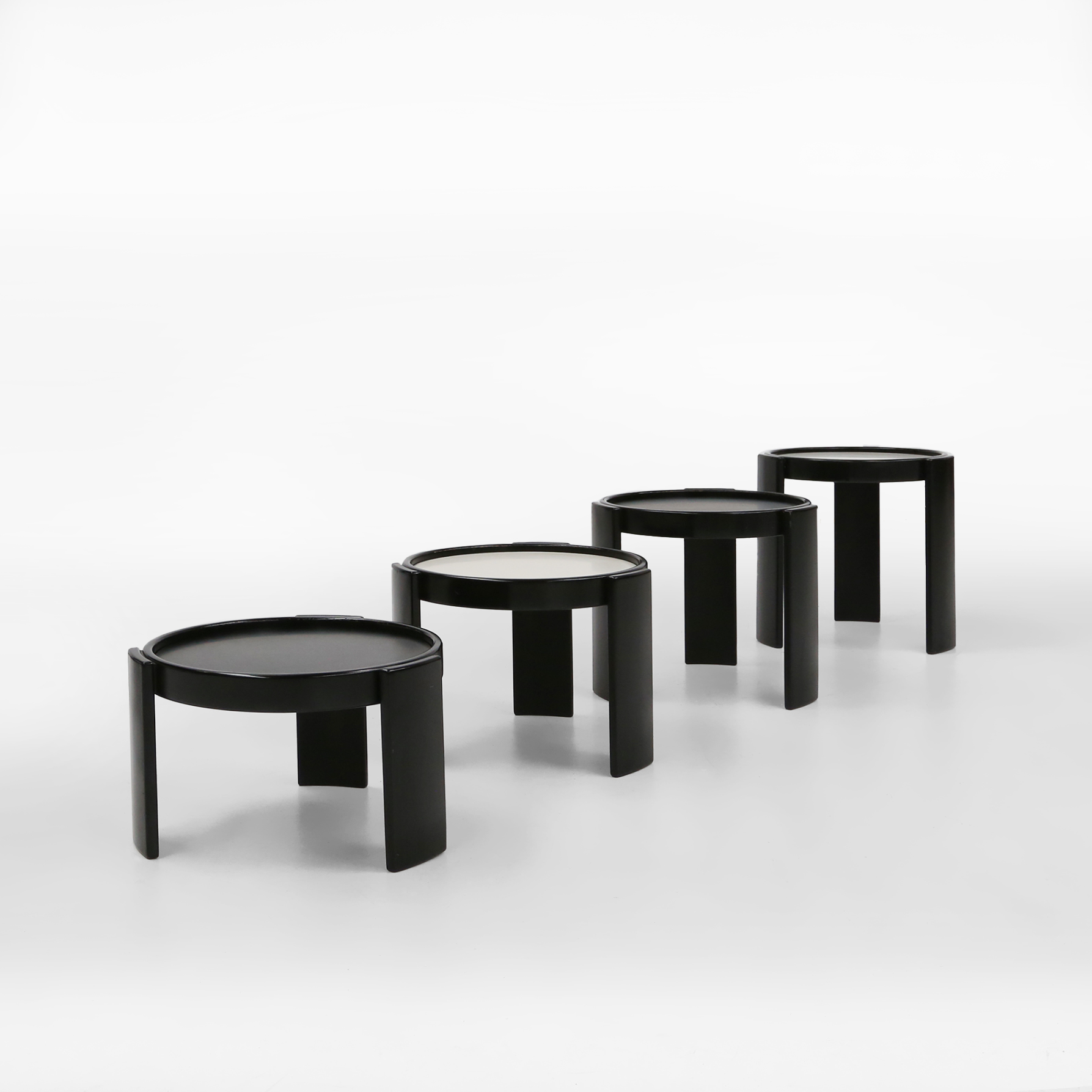 Set of 4 reversible nesting tables by Gianfranco Frattini for Cassina, Italy 1960sthumbnail